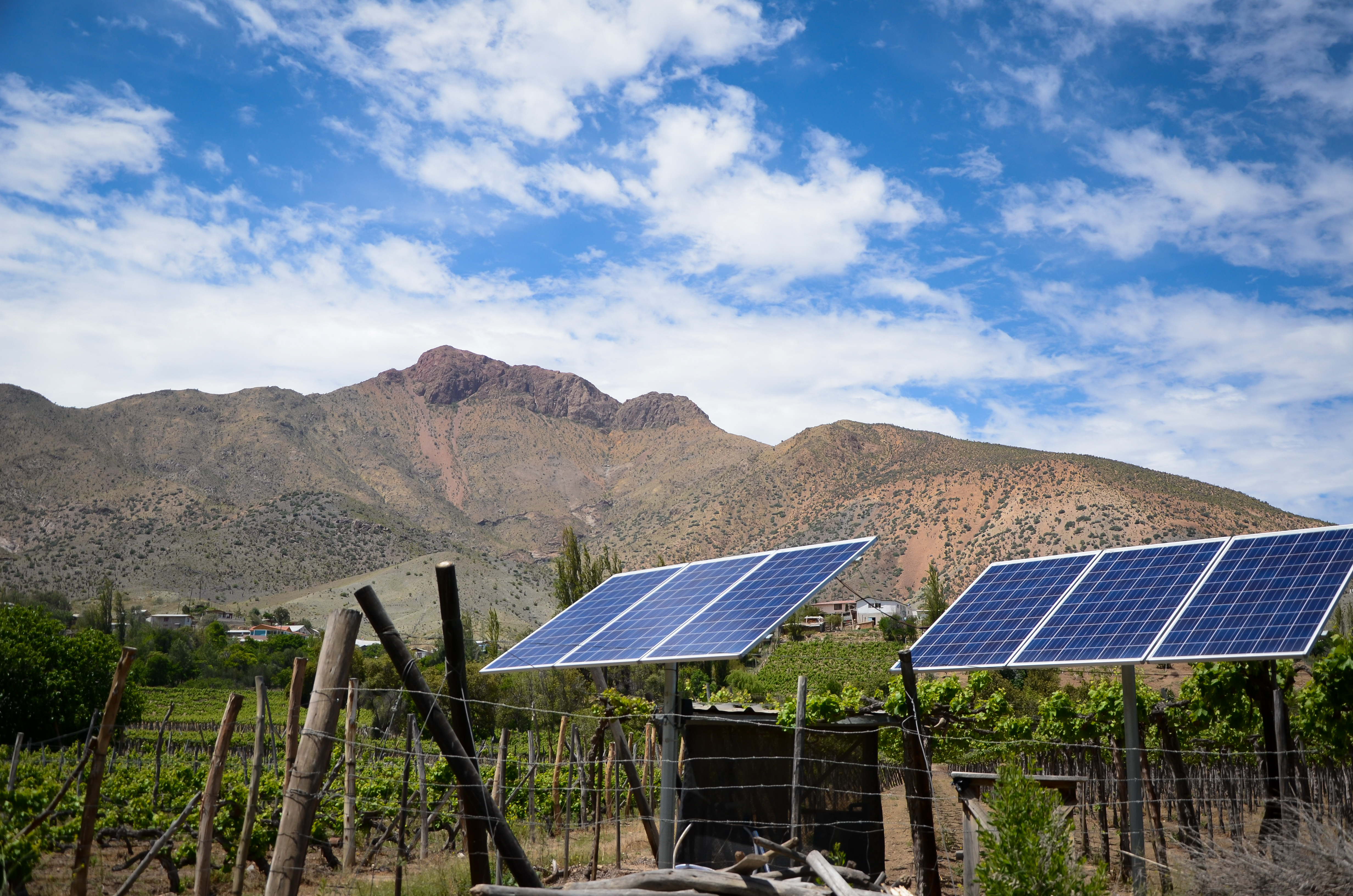 ¿Sabías qué en Chile existen entre 30 mil hogares sin acceso al servicio eléctrico?